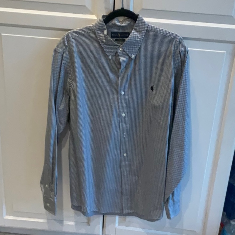 New without tags Men’s custom fit XL Polo dress shirt